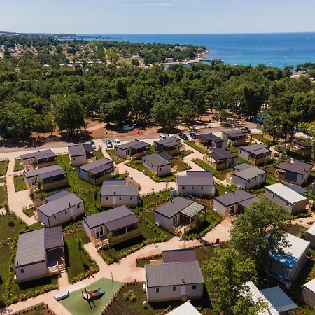 Eurocamp Mobile Homes At Campsite Park 홀리데이파크 *