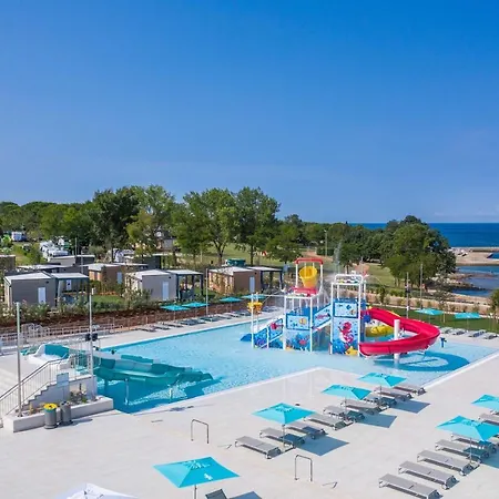 Eurocamp Mobile Homes At Campsite Park Umag