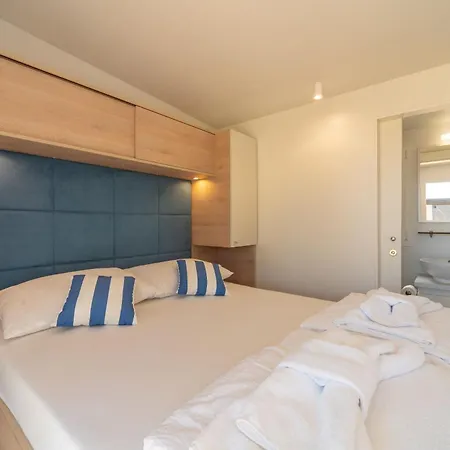 Eurocamp Mobile Homes At Park Feriepark